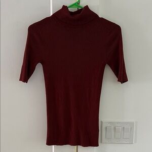 Express Ribbed Top in Burgundy